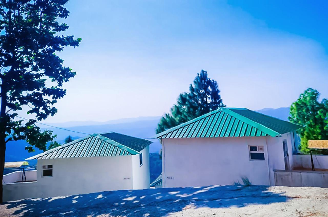 Blue Pine Orchards - Villas Лансдаун Екстер'єр фото